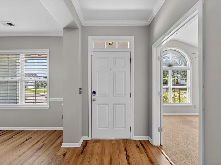 508 Fellers Ct — Photo 6