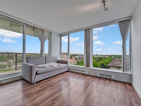 4th image of 5028 Kwantlen St #1103