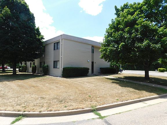 5th image of 1931 1st St N #220-208