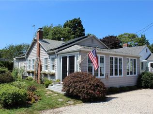 18 S Lee Rd, Niantic, CT 06357