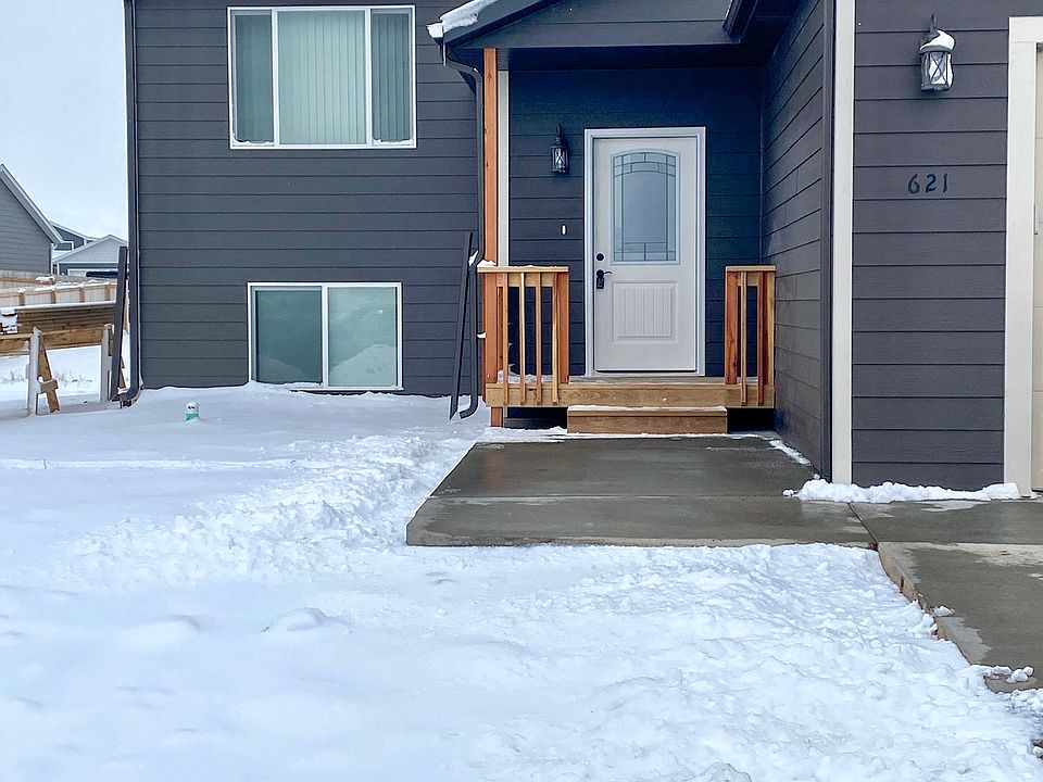 621 CIVIL WAY