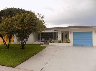 4904 NW 58th St, Tamarac, FL 33319