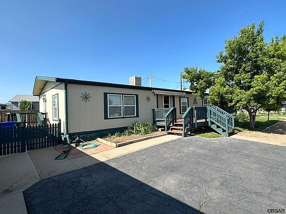 5th image of 219 Highland Ave