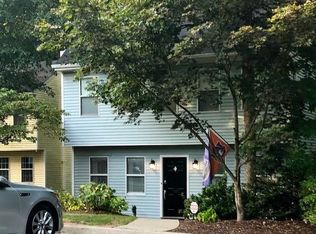 1562 Park Creek Ln, Atlanta, GA 30319