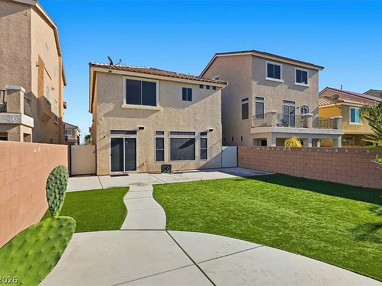 9647 Stoney Mesa Ct — Photo 2