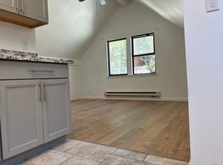 1150 Bonanza Ave #5, South Lake Tahoe, CA 96150