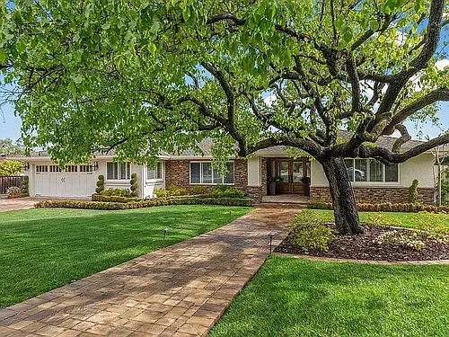 6692 Leyland Park Dr Photo 1