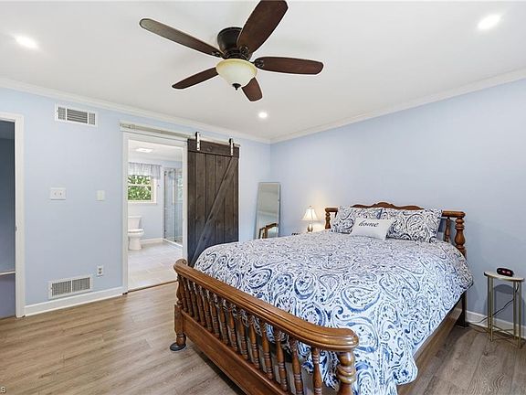 4th image of 111 Pine Hill Dr
