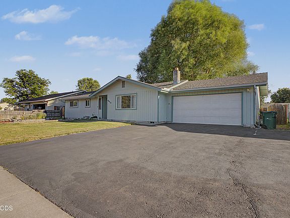 2nd image of 4414 Meadows Dr