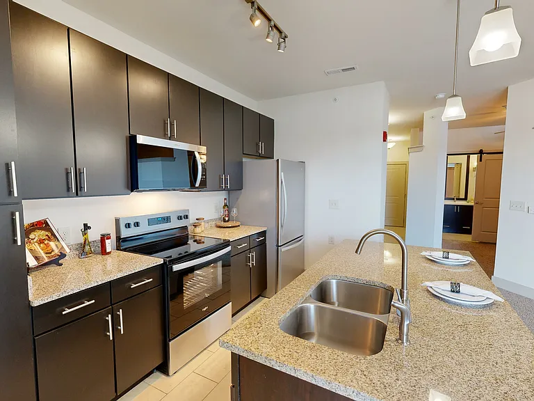 Latitude at Deerfield Crossing — Photo 30