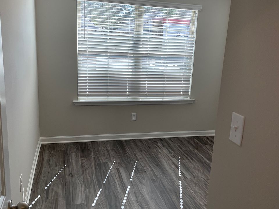 2nd image of 13355 Isabella Blvd