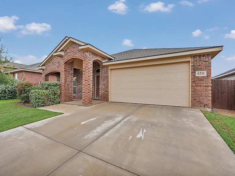 6711 Hall Of Fame Blvd — Photo 43