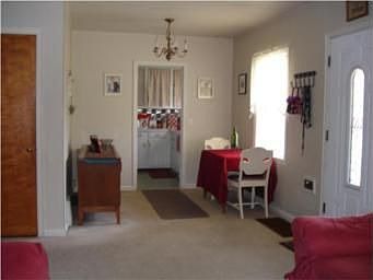3rd image of 10708 E Lexington Ave