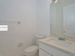 1898 NW 74th Ave, Pembroke Pines, FL 33024