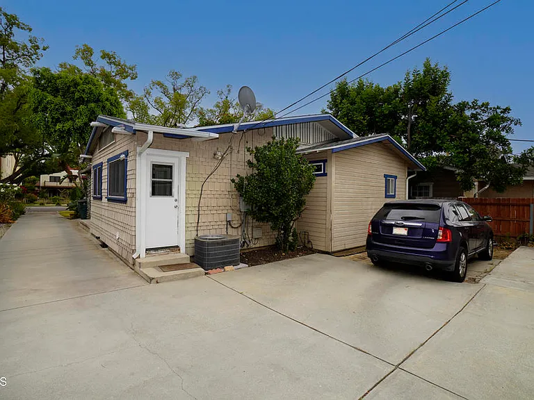 45 N Meridith Ave — Photo 19