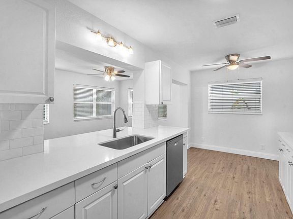 3rd image of 4406 NW 48th Court