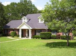 4 Jennifer Ln N, Sulphur Springs, TX 75482