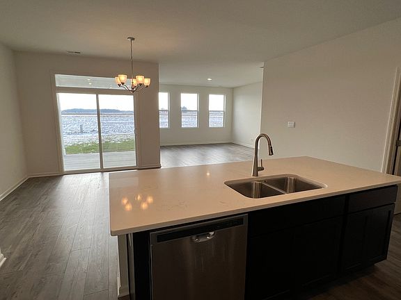 4th image of 10367 Morse Pl