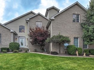 775 Morningside Ct, Crown Point, IN 46307