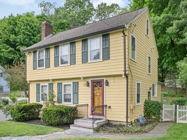 701 South St, Waltham, MA 02453