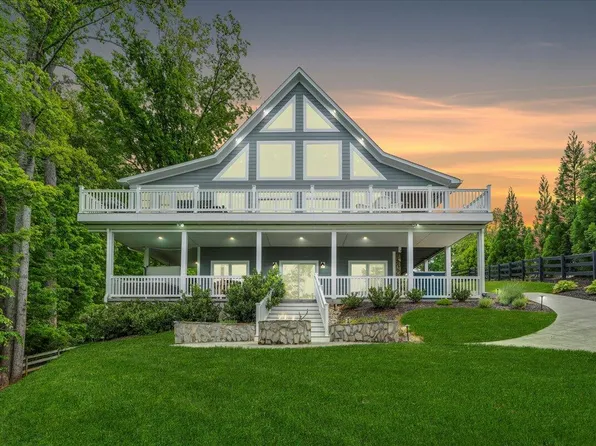 461 Gangplank Rd, Moneta, VA 24121