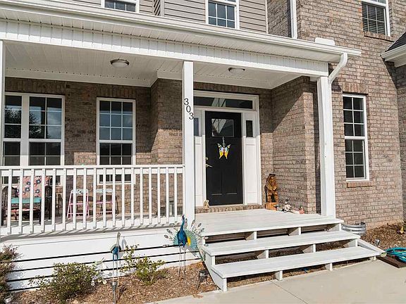 3rd image of 303 White Meadow Ct