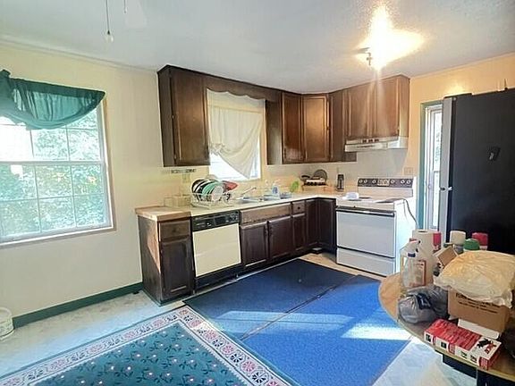 4th image of 305 Woodbridge Rd