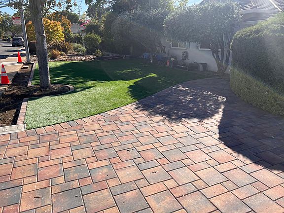 4th image of 1098 Morton Ct