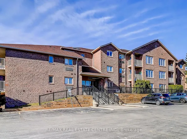 3050 Pinemeadow Dr #57, Burlington, ON L7M 3X5