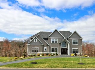 34 Red Rock Rd, New City, NY 10956