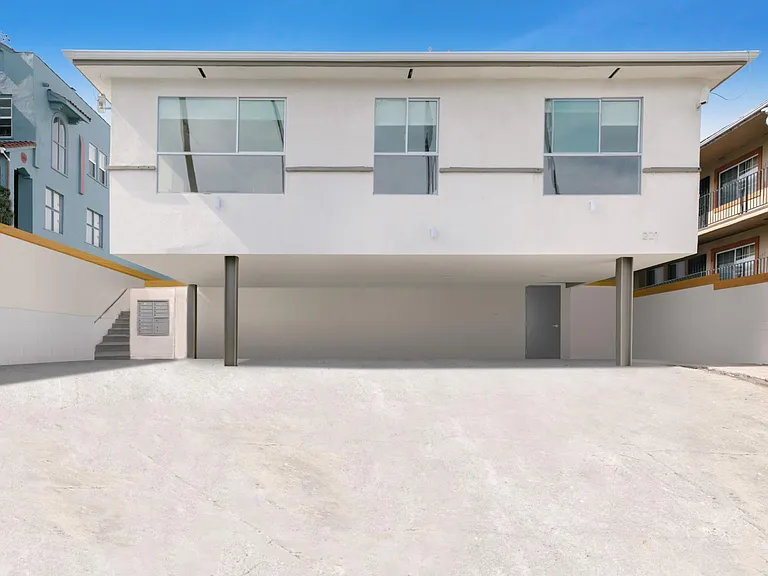 221 N Catalina St #9 — Photo 34