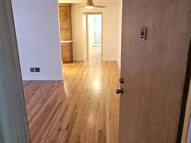 5057 Leavenworth St #2 — Photo 6