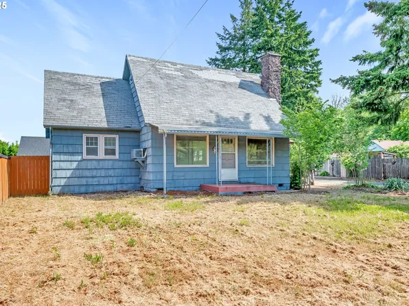 1325 Maxwell Rd, Eugene, OR 97404