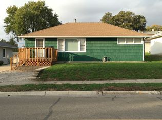 717 Hawthorne St, Albert Lea, MN 56007