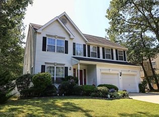 41 Hickory Cir, Barnegat, NJ 08005