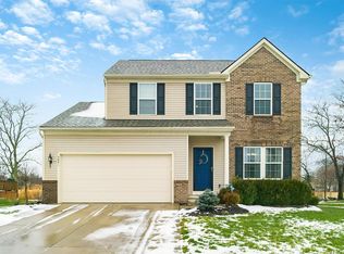 5841 Platinum Dr, Grove City, OH 43123