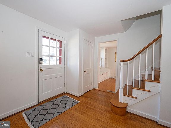 4th image of 128 Homestead Rd