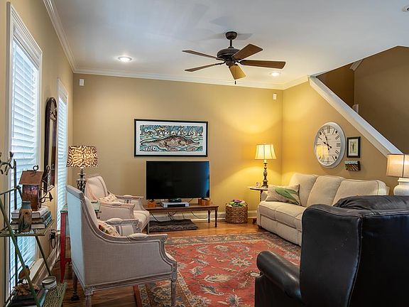2nd image of 314 Norbury Dr