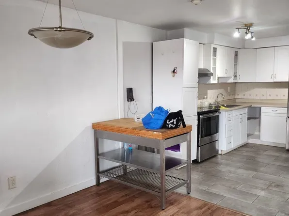 3040 Constitution Blvd #105, Mississauga, ON L4Y 3X7