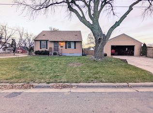 9 19th Ave NW, Rochester, MN 55901