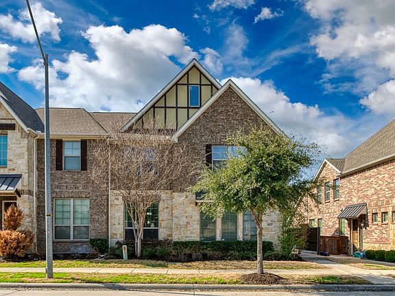 2nd image of 10537 Chaucer Hill Ln