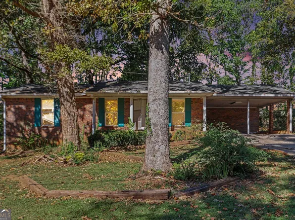 5031 Oakdale Dr, Douglasville, GA 30135