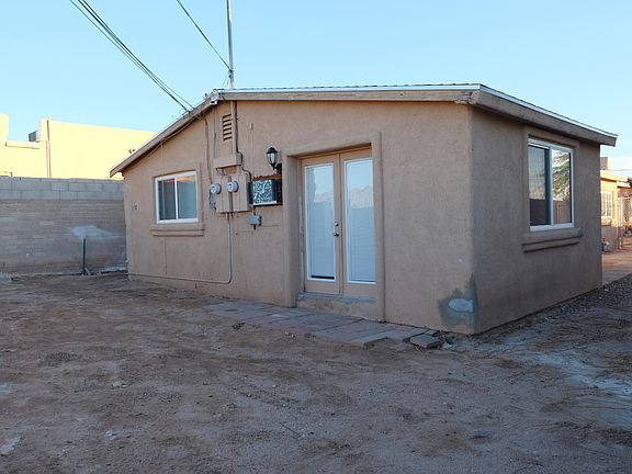 2nd image of 208 W Ventura St APT 1