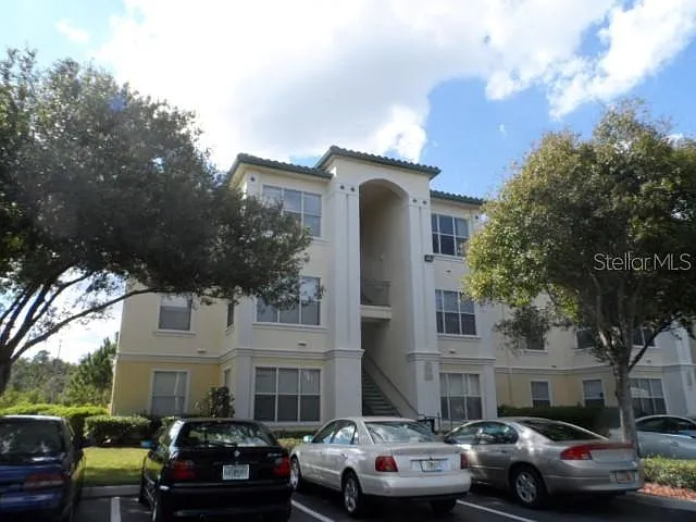 8927 Legacy Ct #201