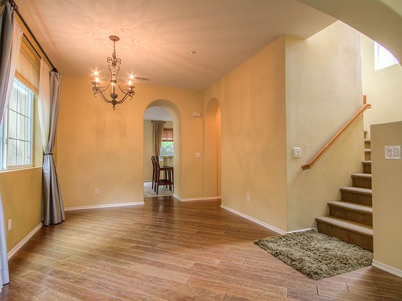 5th image of 904 Mira Lago Way