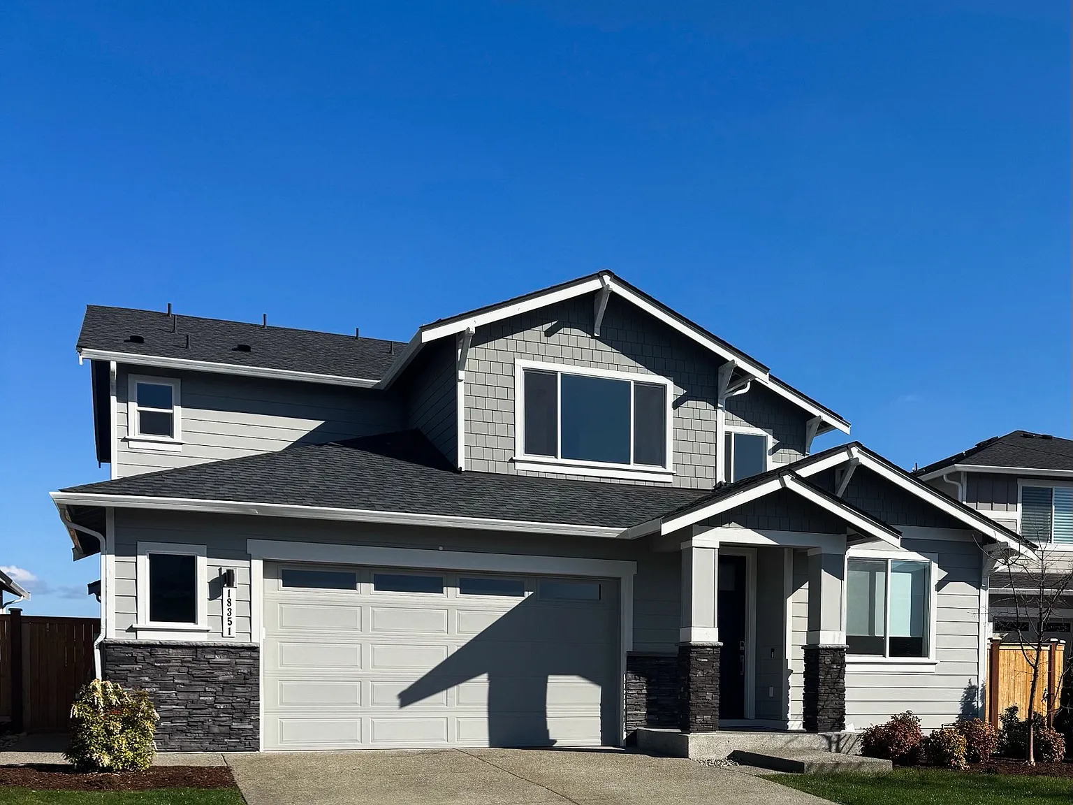 4 bed, 3.5 bath, 2886 sqft, $3,995 — Photo 4