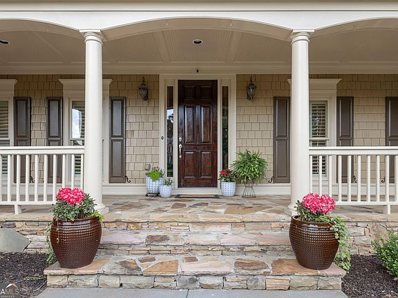 4th image of 373 Flatstone Way