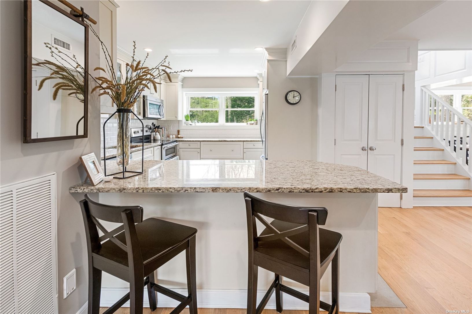  Fully equipped Chefs Kitchen
