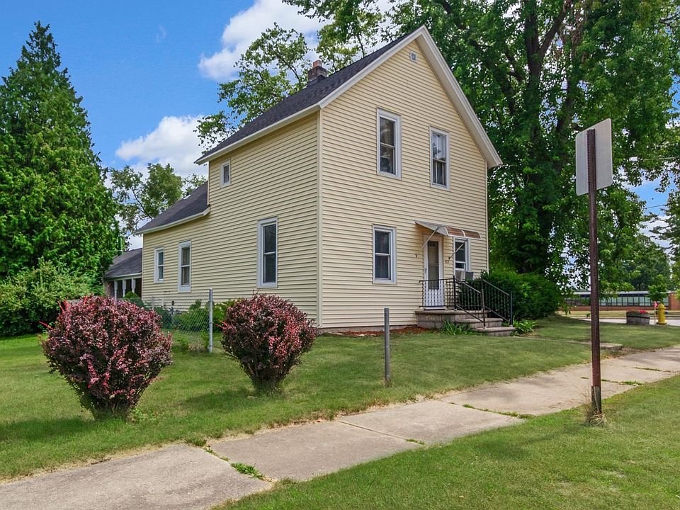1st image of 423 Maryhill Dr