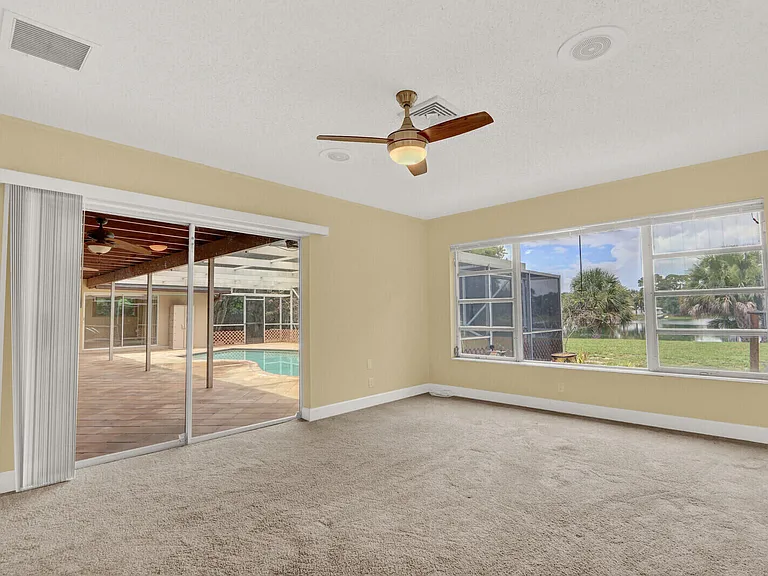 4529 Square Lake Dr — Photo 33